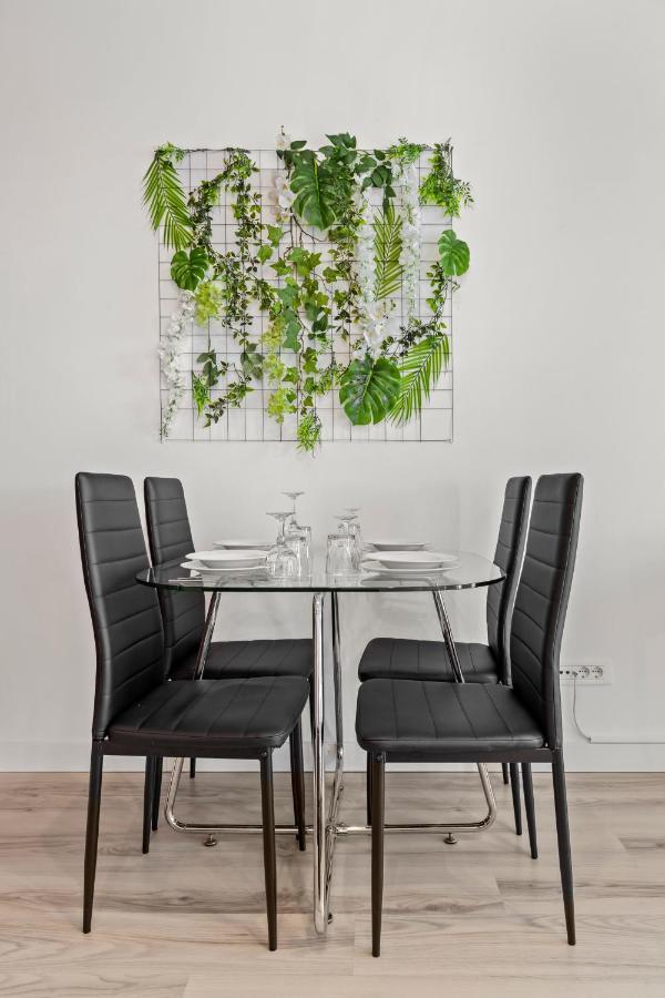 Aquarius: Upscale Flat In The Heart Of Bucharest! Apartment Luaran gambar