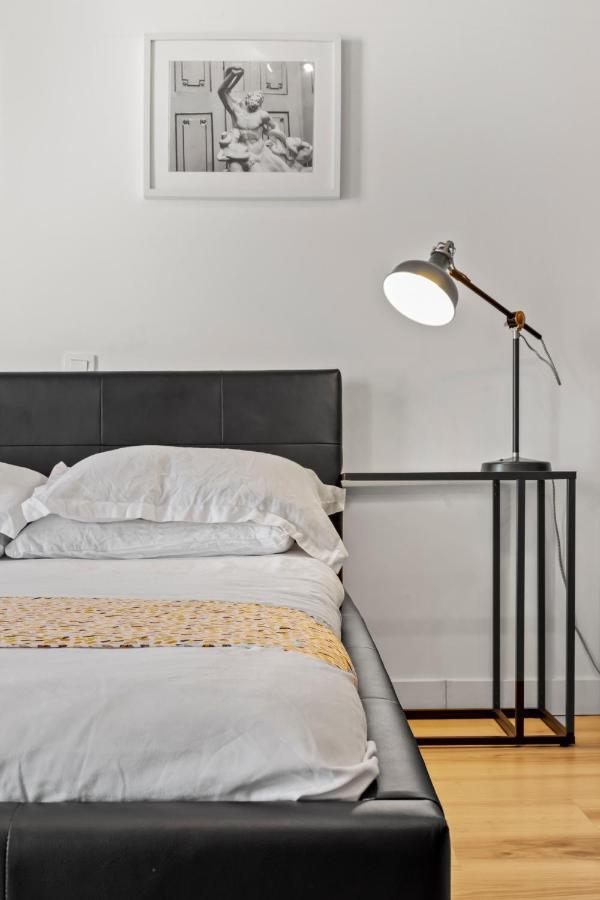 Aquarius: Upscale Flat In The Heart Of Bucharest! Apartment Luaran gambar
