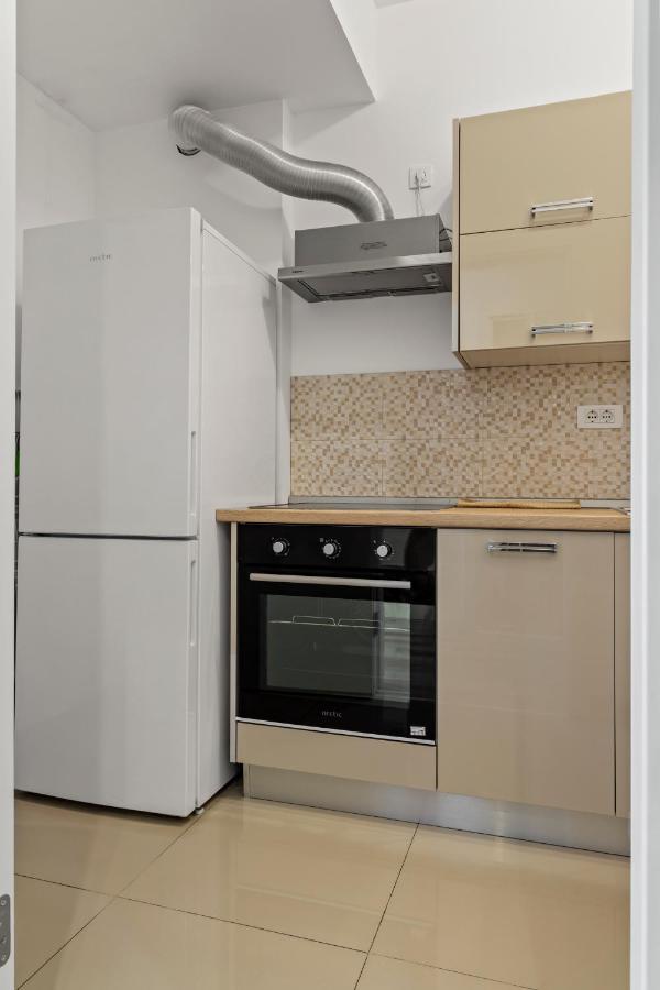 Aquarius: Upscale Flat In The Heart Of Bucharest! Apartment Luaran gambar