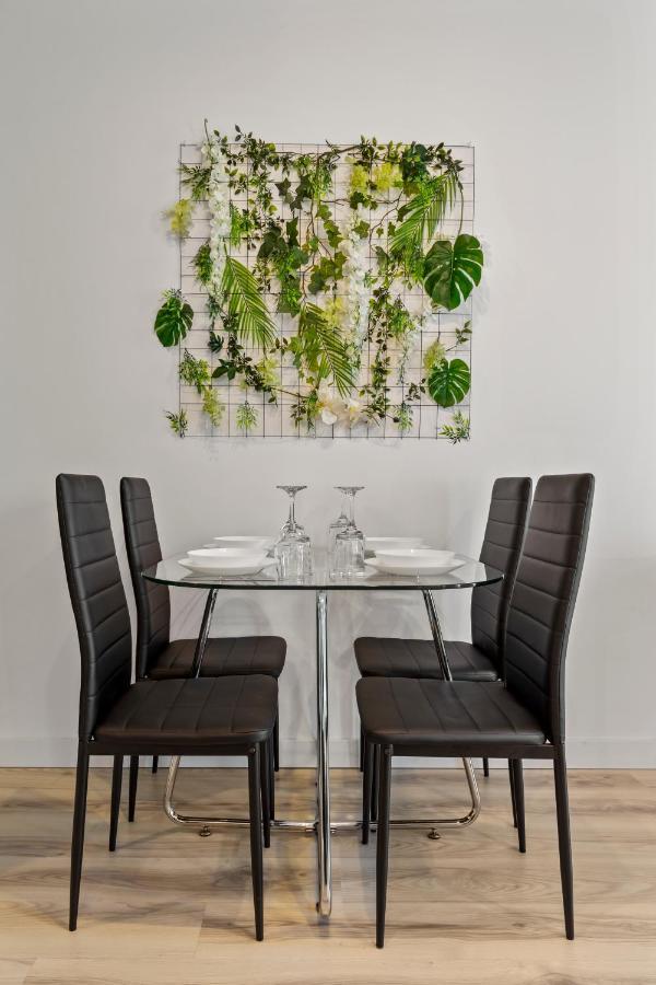 Aquarius: Upscale Flat In The Heart Of Bucharest! Apartment Luaran gambar